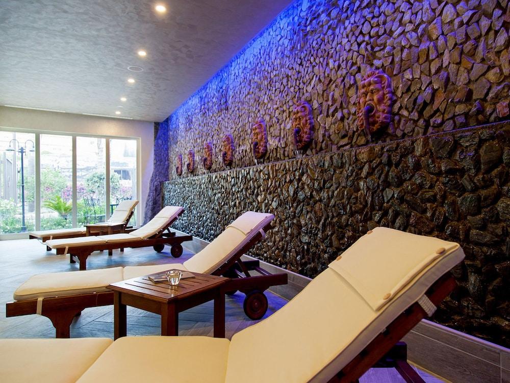 Art Hotel Diamond Naxos Taormina Giardini Naxos Konforlar fotoğraf